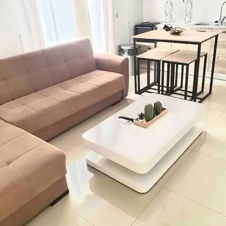 **cozy, Seaside, Spacious, 2 Bedroom Apartment** 公寓 *