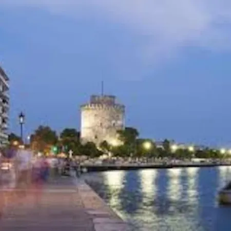 **cozy, Seaside, Spacious, 2 Bedroom Apartment** 公寓 *